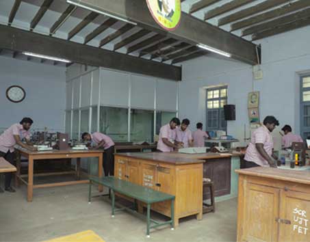 MdtHinduCollege
